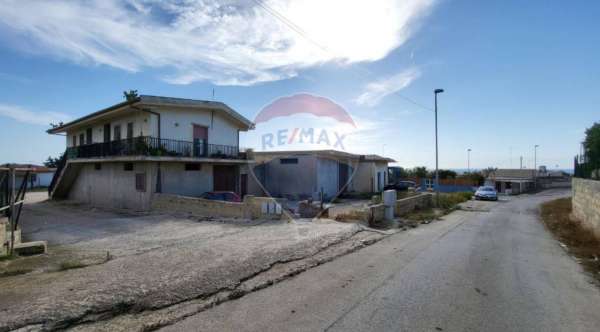Foto Appartamento in vendita a Vittoria