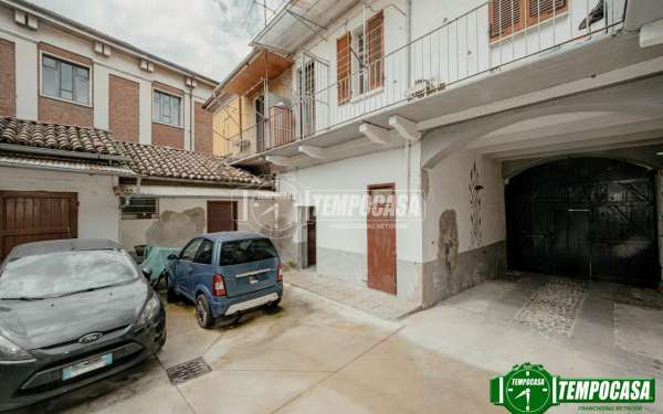 Foto Appartamento in vendita a Voghera