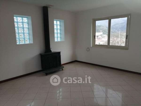 Foto Appartamento in Vendita in Provinciale sperlonga a Itri