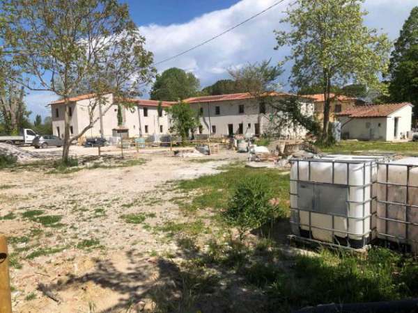 Foto Appartamento in Vendita in zona SAN PIERO A GRADO con giardino