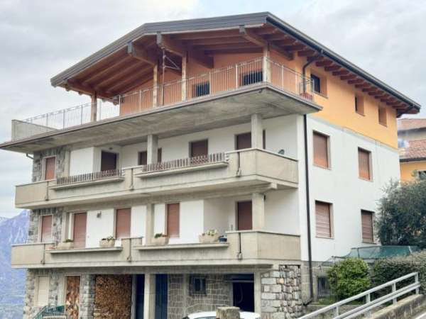 Foto Appartamento in Via Case Cotti