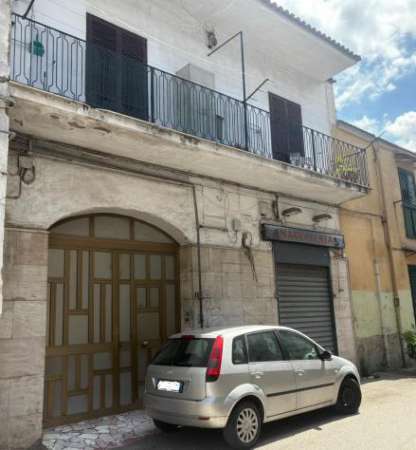 Foto Appartamento in Via Pizzone