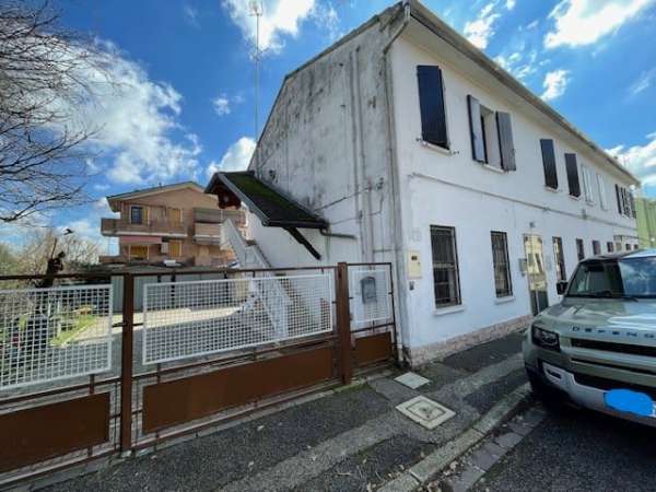Foto Appartamento in villa in vendita a Ferrara