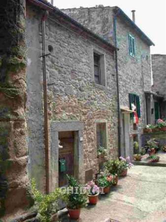 Foto APPARTAMENTO INDIPENDENTE di 4 vani e di 90 mq (ROCCASTRADA - CENTRO STORICO) rif. 1105.262M