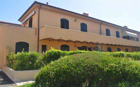 Foto Appartamento indipendente in Vendita, 3 Locali, 2 Camere, 65 mq