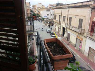 Foto Appartamento indipendente in Vendita, 4 Locali, 2 Camere, 100 mq
