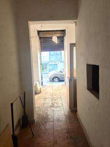 Foto Appartamento indipendente in Vendita, pi� di 6 Locali, 5 Camere,