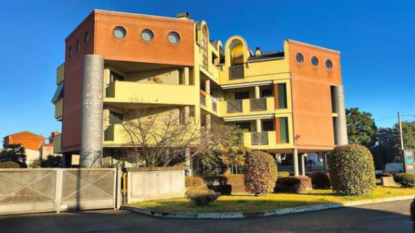 Foto appartamento mansardato con ampio box