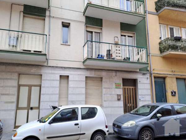 Foto Appartamento panoramico Ascensorato.Rif:VR105