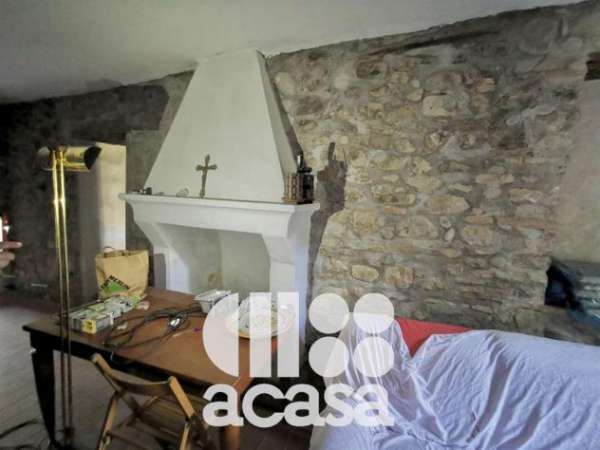 Foto APPARTAMENTO SEMI INDIPENDENTE CON GIARDINO