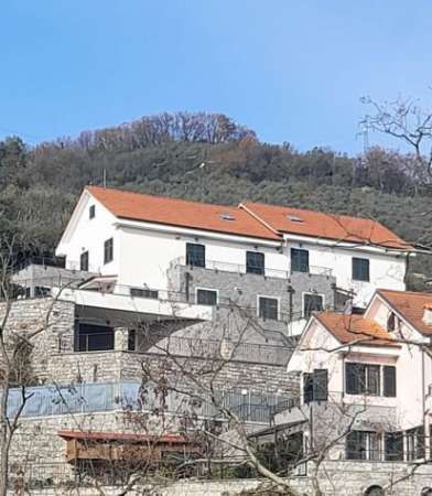 Foto Appartamento signorile in Villa