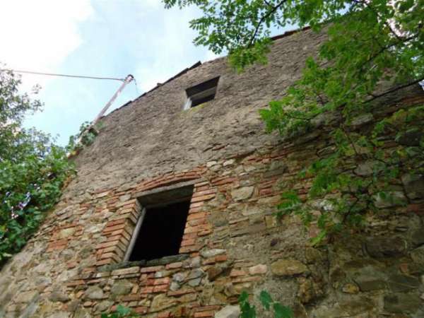 Foto AREA EDIFICABILE di 240 mq (GAMBASSI TERME) rif. G 120