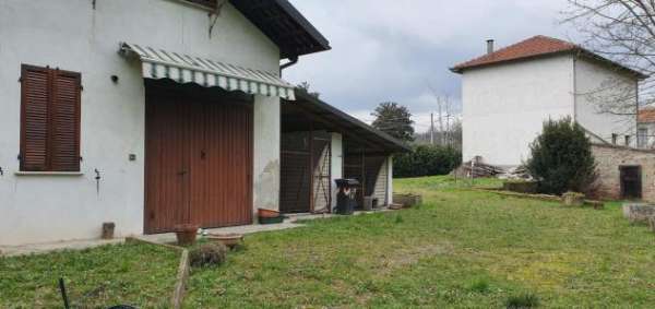 Foto Asti, fraz. Quarto inferiore_Casa semindipendente
