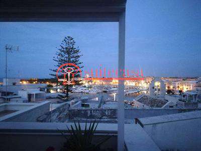 Foto Attico in Vendita, pi� di 6 Locali, 380 mq, Trani (Centro storic