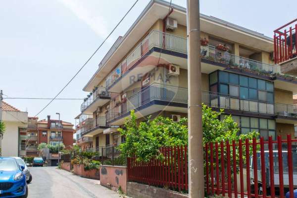 Foto Attico in vendita a Motta Sant'Anastasia