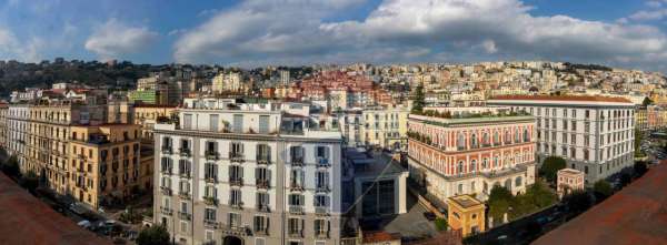 Foto Attico in vendita a Napoli