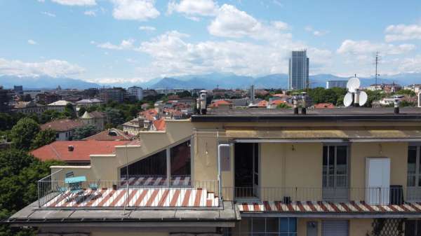 Foto Attico in vendita a Torino
