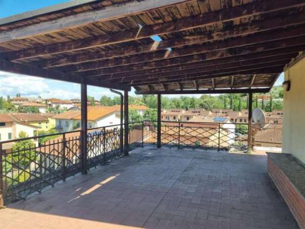 Foto Attico Panoramico A Mercatale Rif.A196