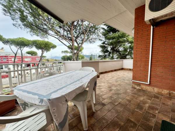 Foto ATTICO PANORAMICO CON SUPERATTICO LA RUSTICA