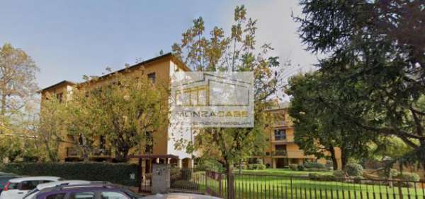Foto attico zona parco