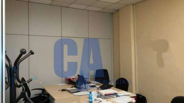 Foto Attivit� commerciale in Vendita a Milano Corvetto
