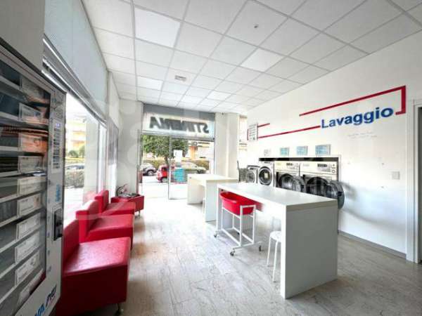 Foto Attivit  Commerciale - Andora . Rif.: Cod. rif 3183529VCG