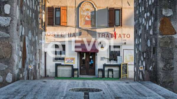 Foto Attivit  commerciale in vendita a Campoformido