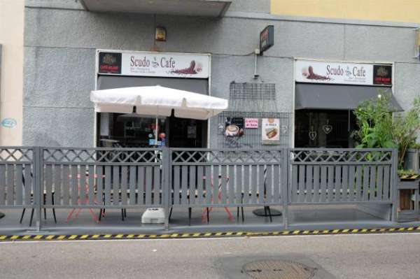 Foto Attivit  commerciale in Vendita in zona BOVISA