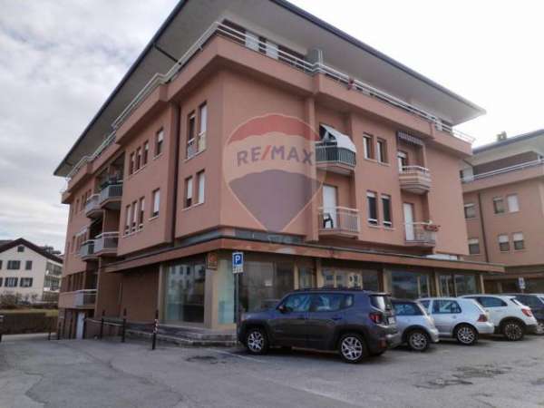Foto Attivit Commerciale in vendita a Feltre, Centro