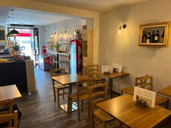 Foto Bar - Pub e Locali notturni in Vendita a Verona via Selinunte