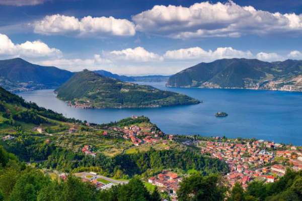 Foto Bar Ristorante in vendita a Iseo