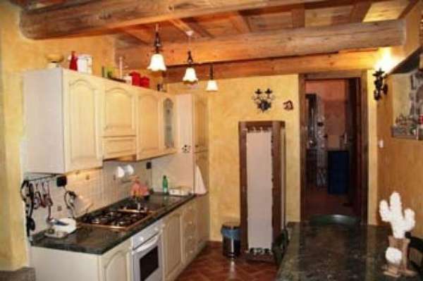Foto Baschi - Appartamentino ristrutturato in vendita nel grazioso borgo di Baschi