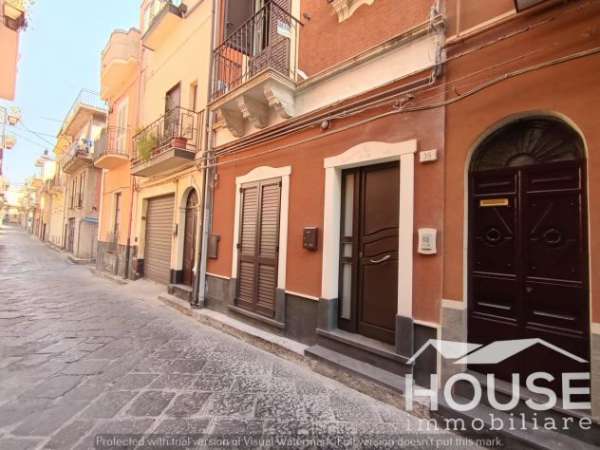 Foto BIANCAVILLA � CASA SINGOLA