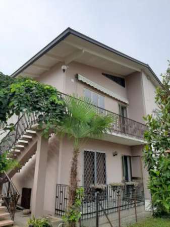 Foto Bifamiliare a Padova - Rif. Forc.1