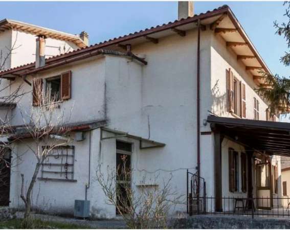 Foto Bifamiliare in vendita a Nocera Umbra