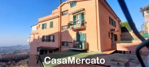 Foto Bilocale in vendita a Rocca di Papa