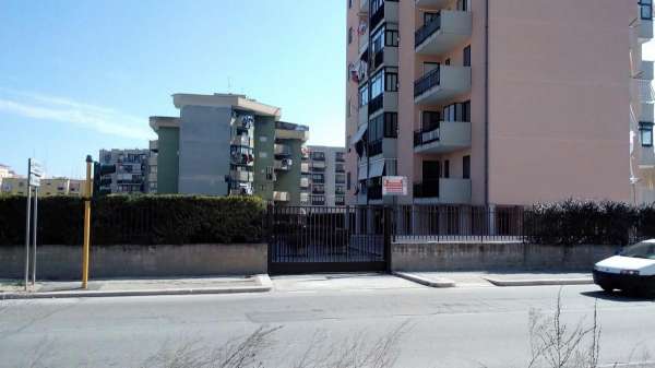 Foto Box in vendita a Bari