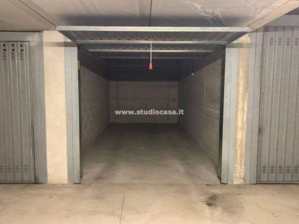 Foto Box in vendita a Boltiere