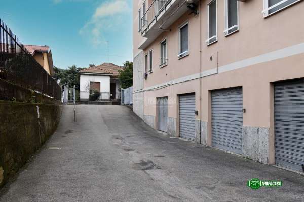 Foto Box in vendita a Brugherio