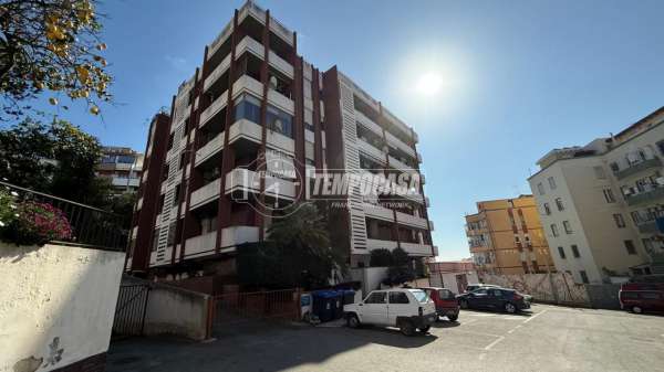 Foto Box in vendita a Cagliari