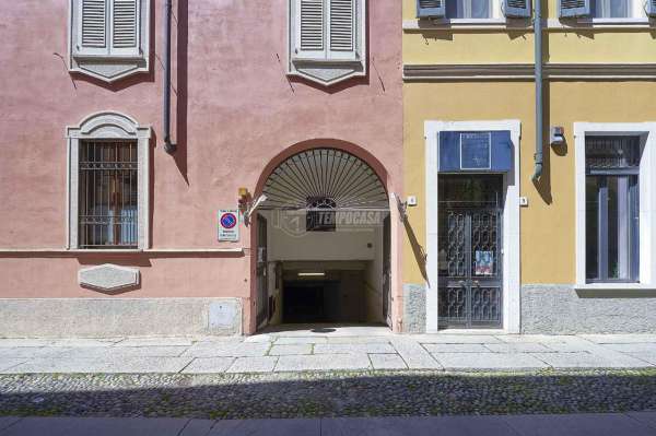 Foto Box in vendita a Cremona