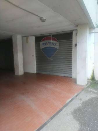 Foto Box in vendita a Figline e Incisa Valdarno