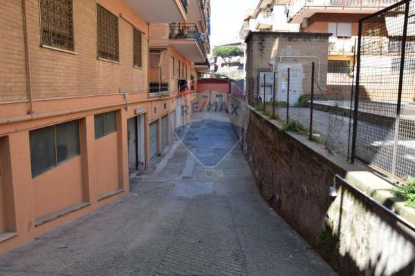 Foto Box in vendita a Pomezia