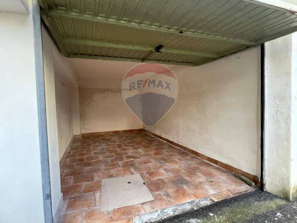 Foto Box in vendita a Riposto
