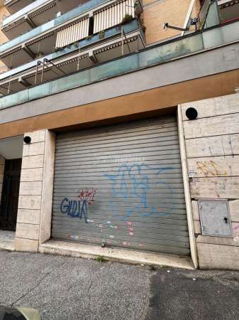 Foto Box in vendita a Roma
