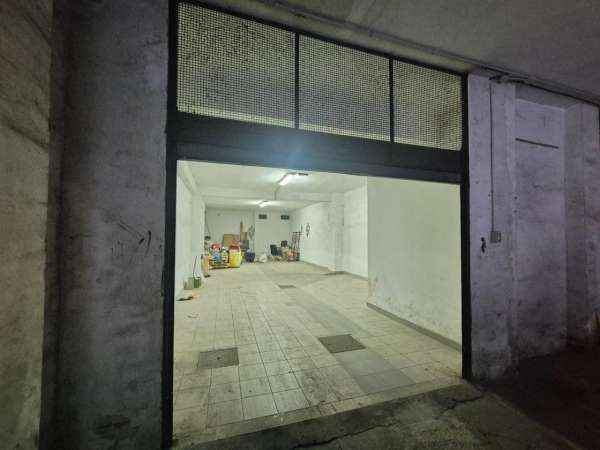 Foto Box in vendita a Roma
