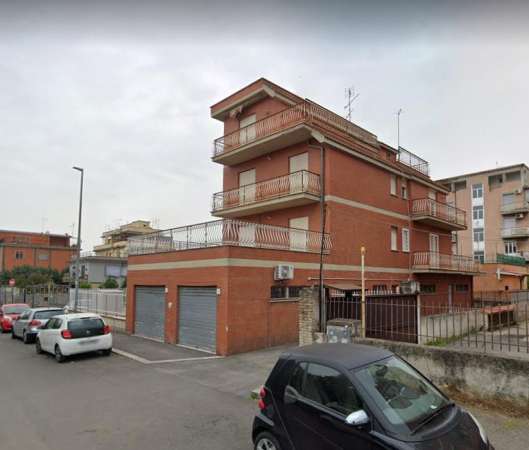 Foto Box in vendita a Roma