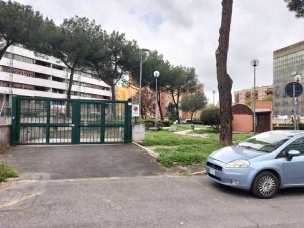 Foto Box in Via Valentino Mazzola