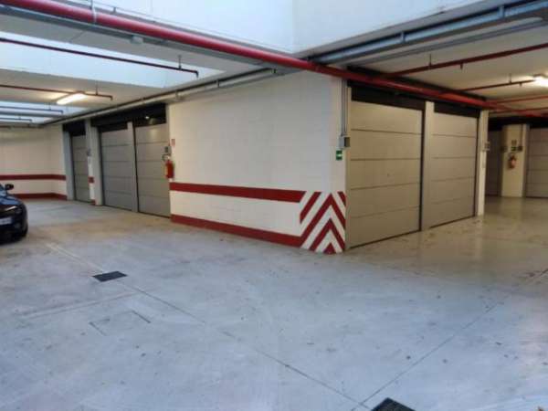 Foto Box in Viale Cortina d'Ampezzo