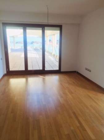 Foto Cagliari Nuovo attico mai abitato 200mq di terrazza a livello